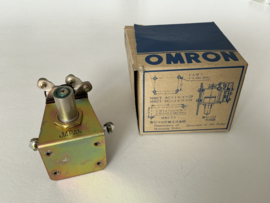 Omron MM2 TB Delay Relay AC220v 50Hz , Time 10s