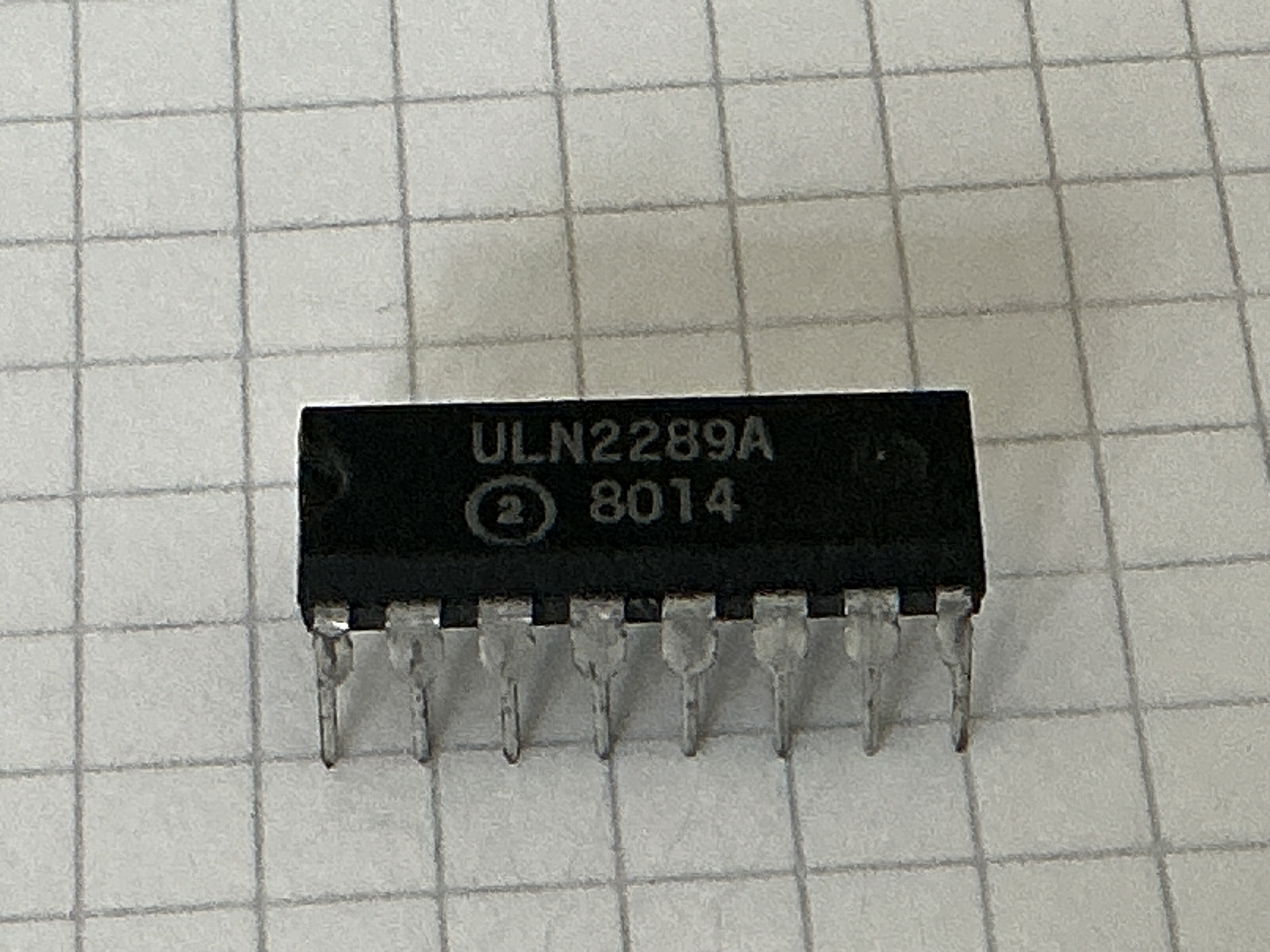 ULN2289
