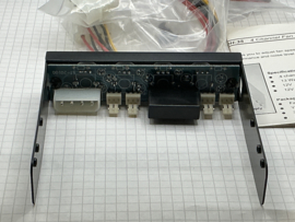 Ventilator controller 3pins 4 voudig 3,5” zwart alu NOS