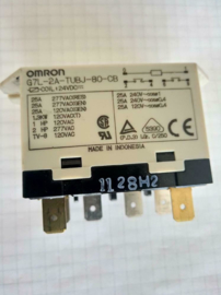 Omron G7L2A-TUBJ-80-CB  24V DC   25A 240v