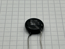 ZNR V14471U Varistor geisoleerd. Panasonic