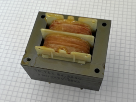 Trafo input: 220V output: 2x 9V 25VA
