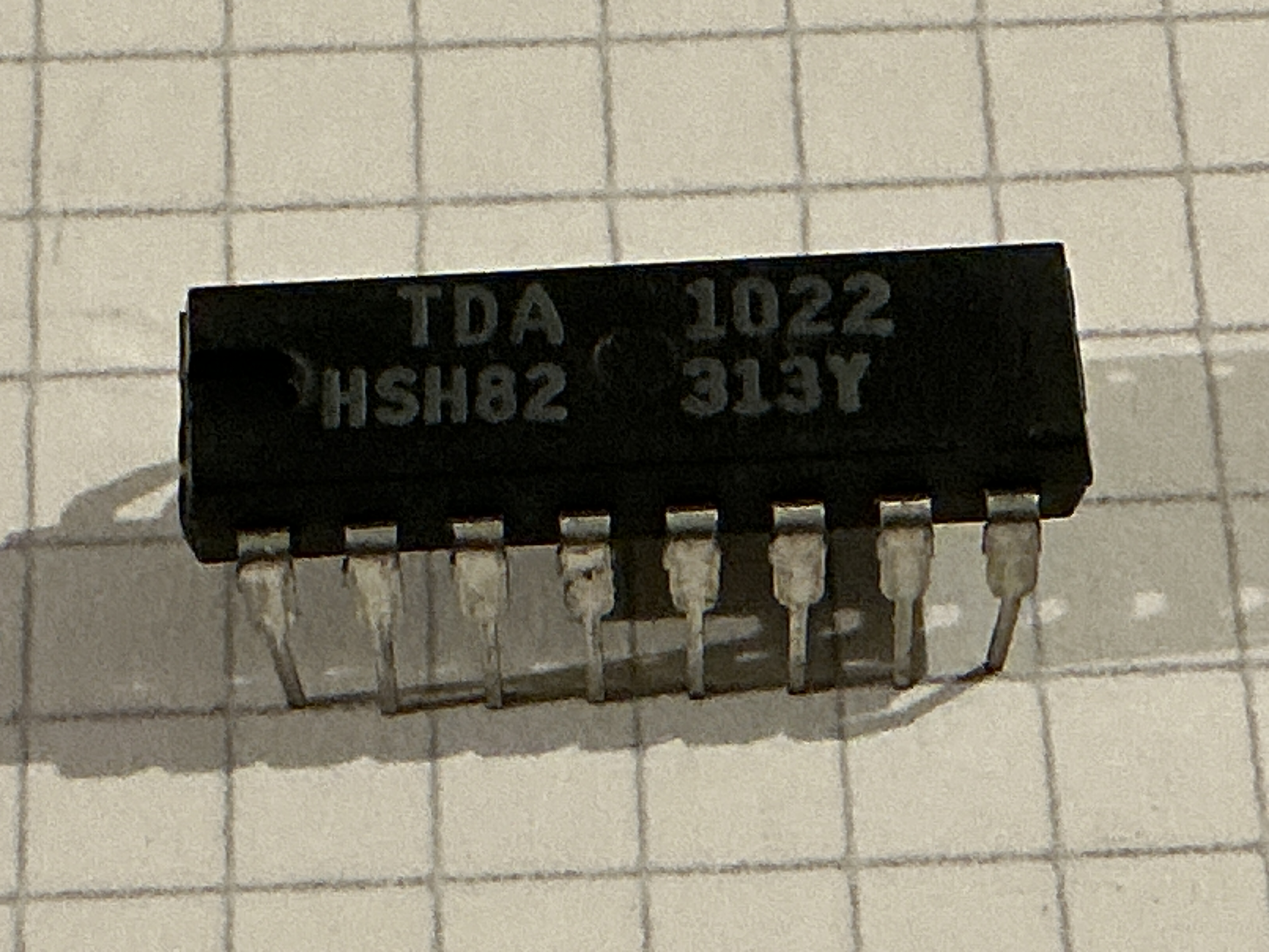 TDA1022
