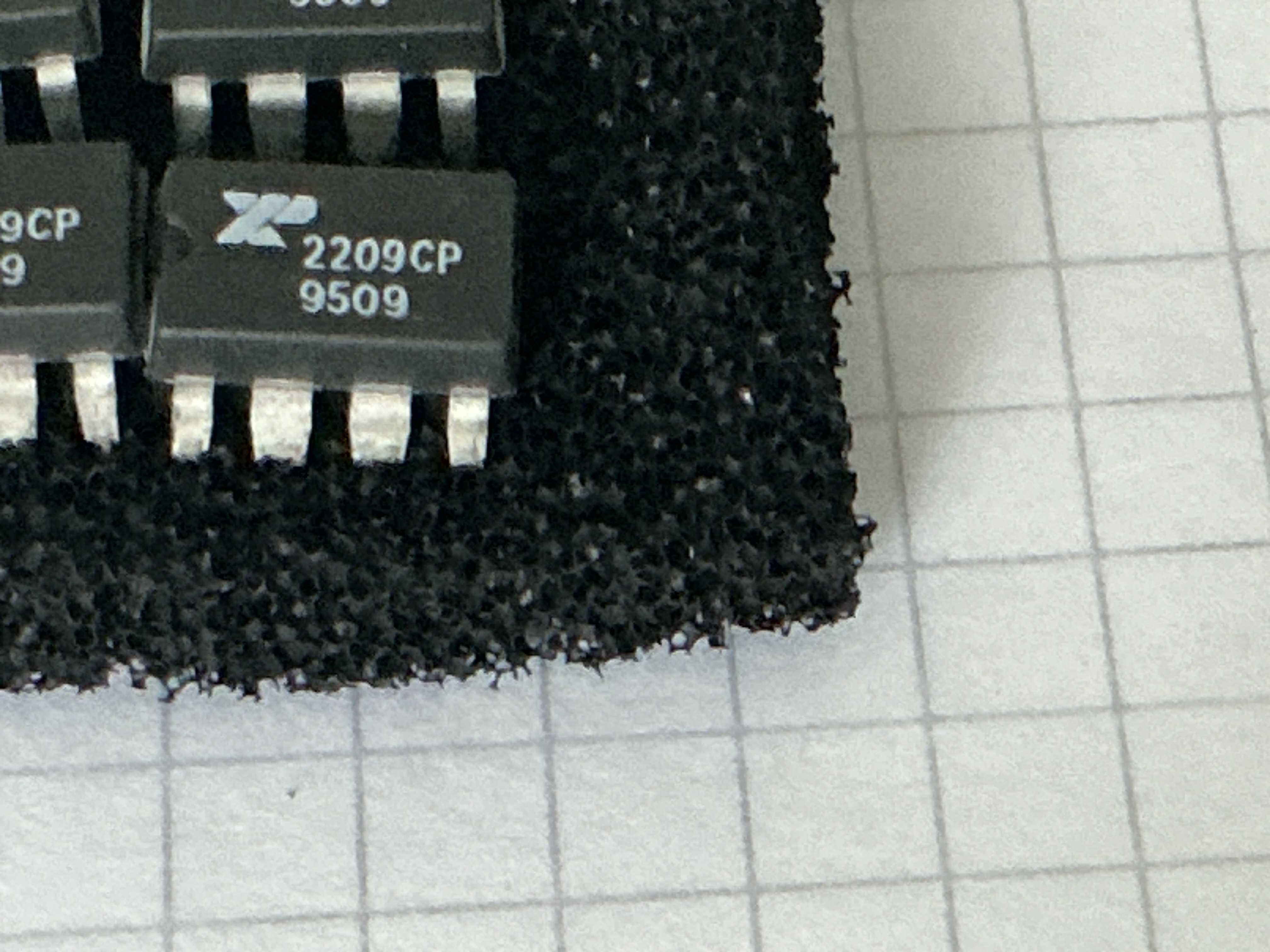 XR2209