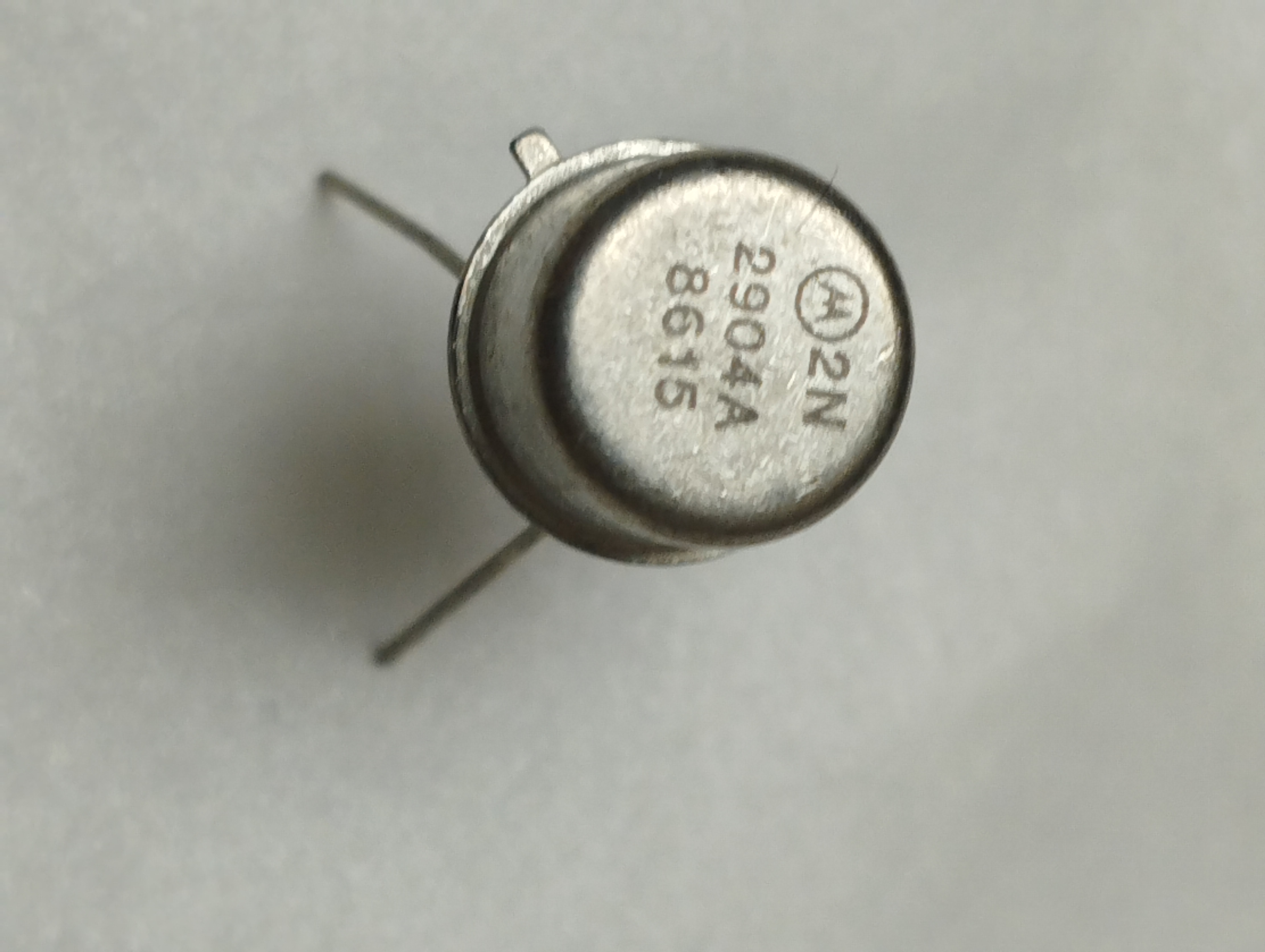 2N2904A  Motorola transistor
