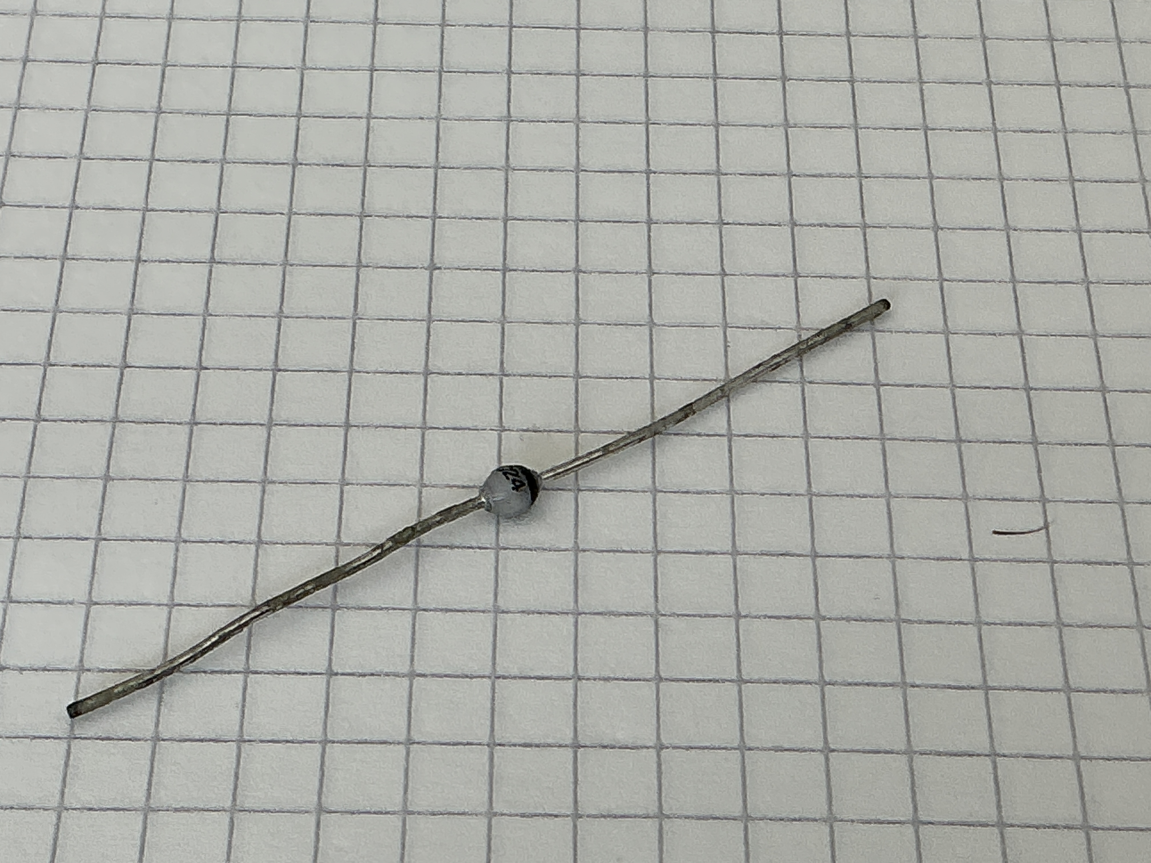 BZT03C24 zener diode  24V 3,25W Philips