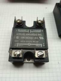 Solid state relais 5VDC  240AC 10A
