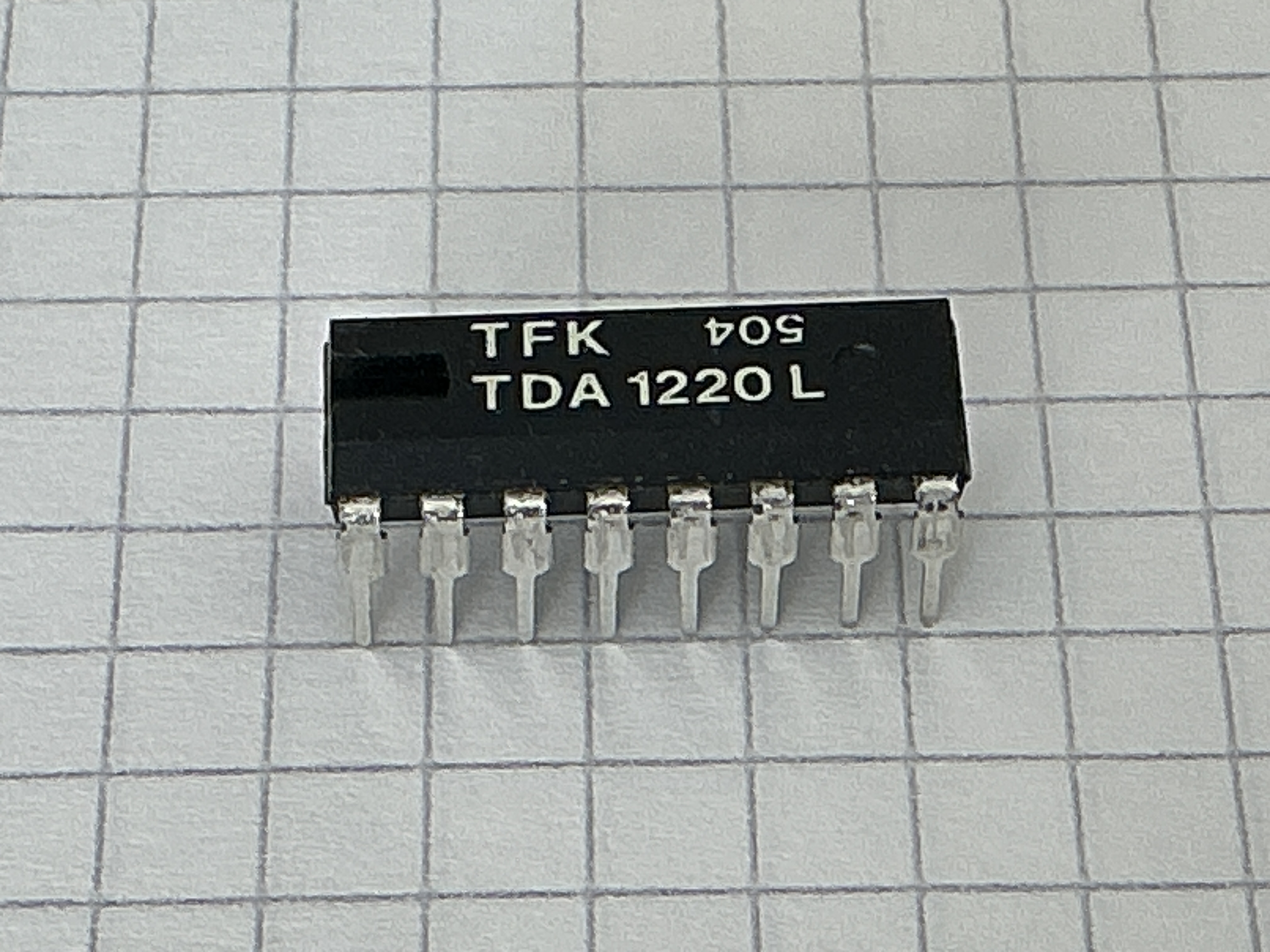 TDA1220L