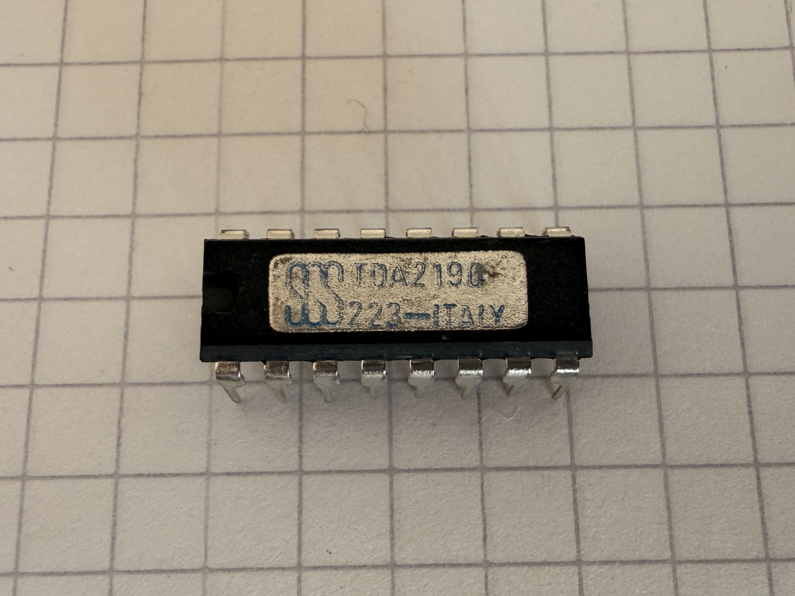 TDA2190