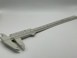 Kunststof schuifmaat 15 cm