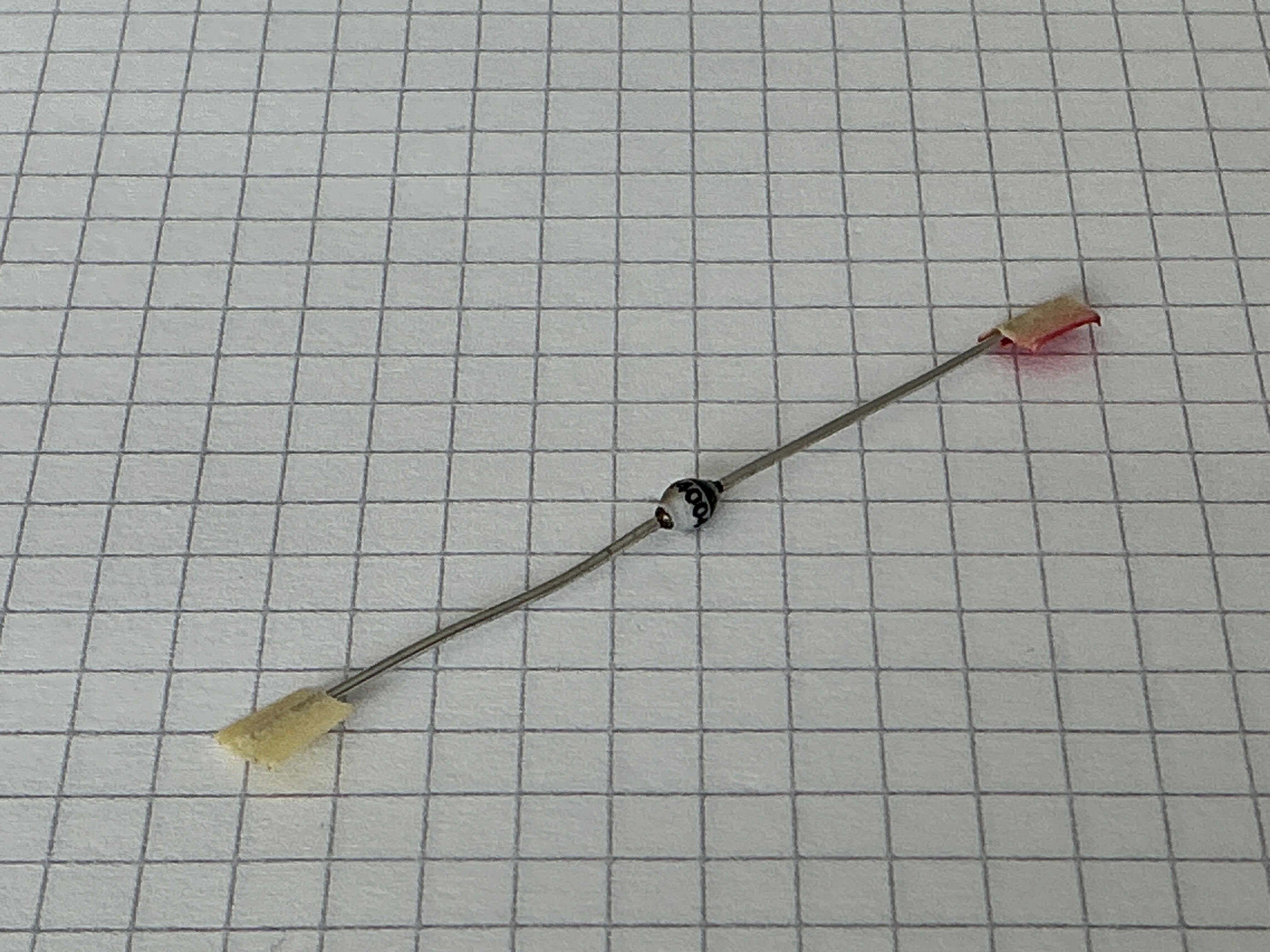 1N4004 Philips 400V, 1A diode