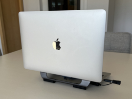 Recom Cooldesk 13" laptopstand met regelbare cooler alu