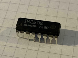 IR2E02 Sharp IC