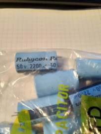 Rubycon 2200uf 50V radiaal elco 35x20mm