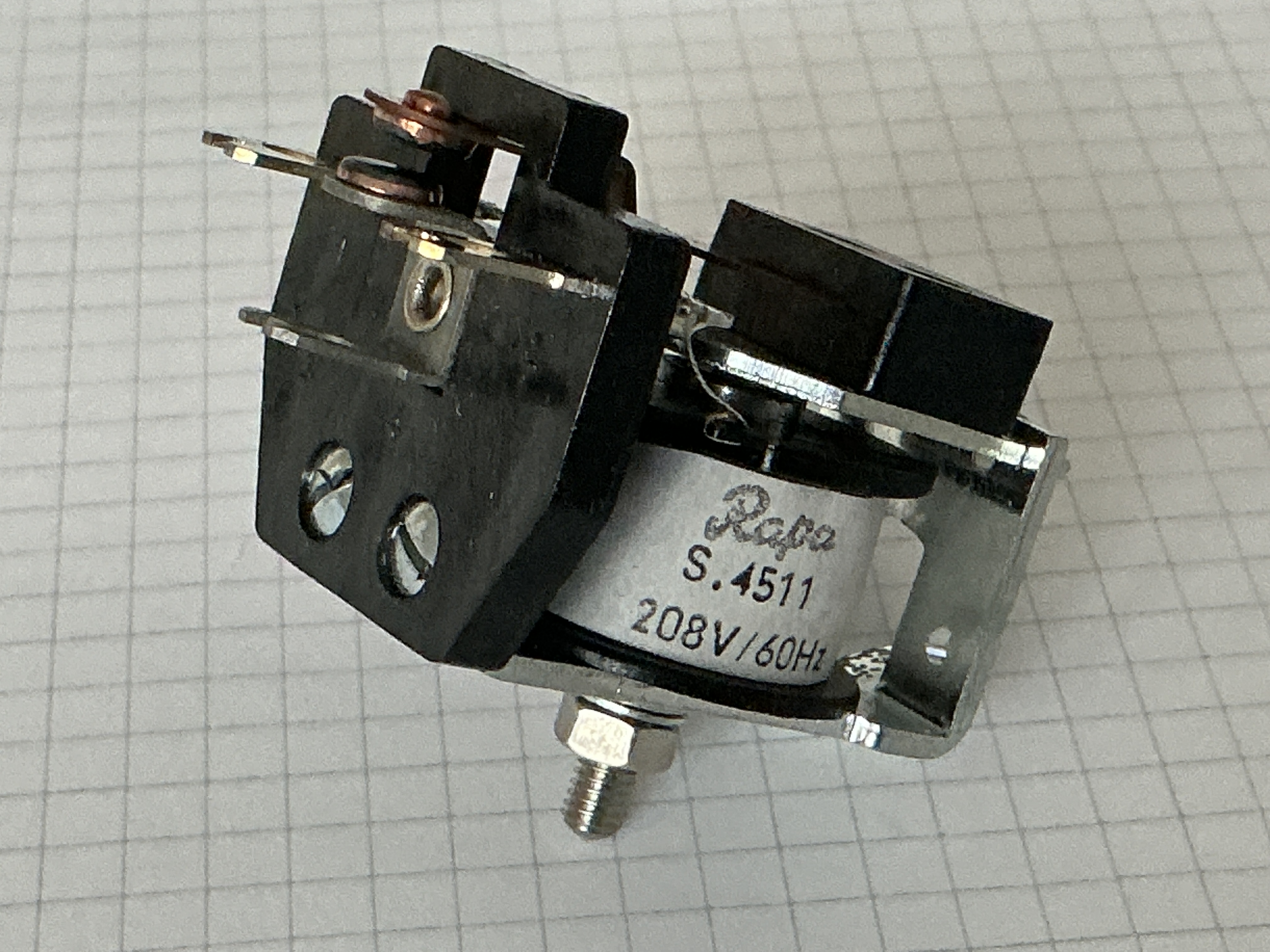 RAPA S.4511 208v 60Hz 220v relais