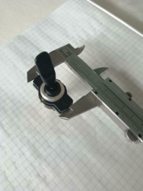 Schakelaar met middenstand 12v AMP contacten