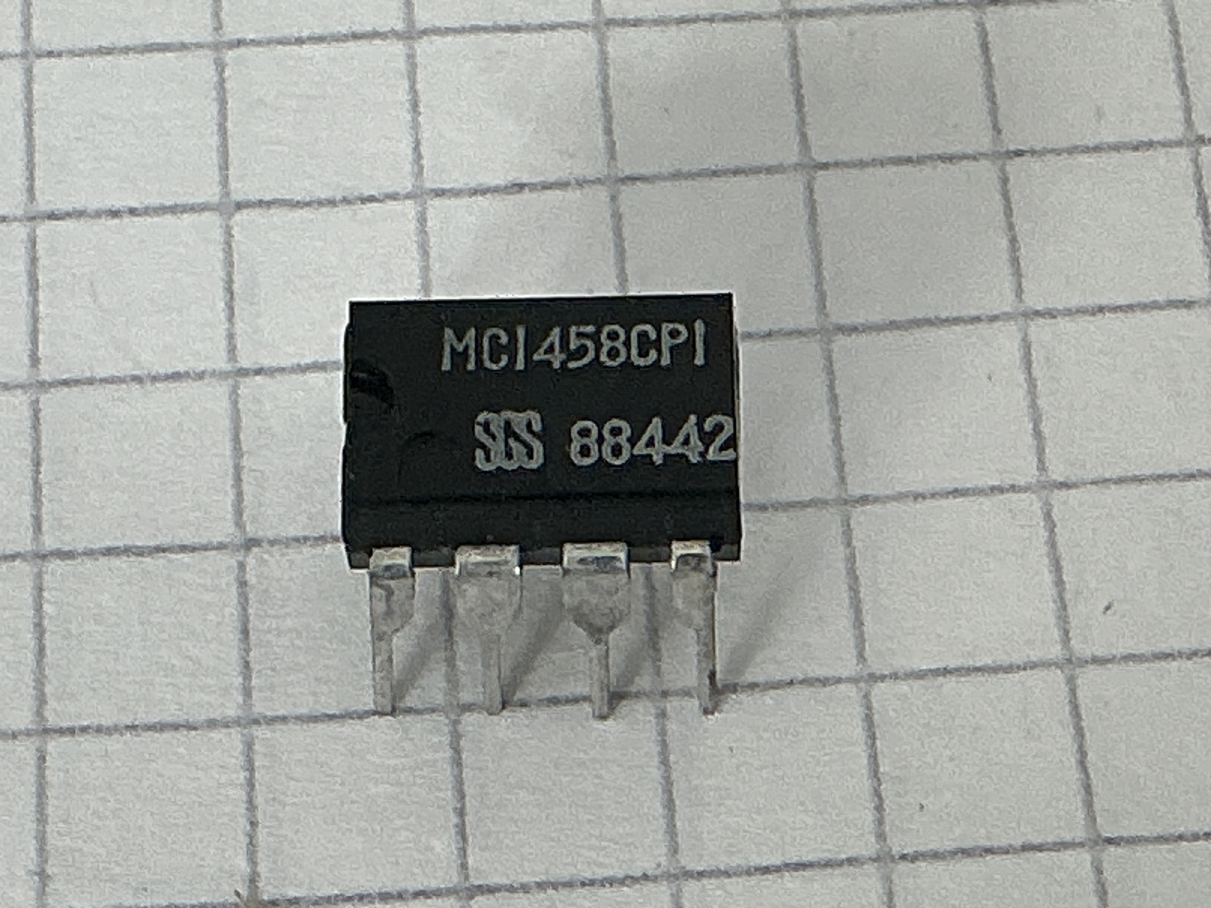 MC1458