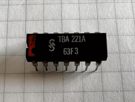 TBA 221A IC DIL 14 Opamp siemens
