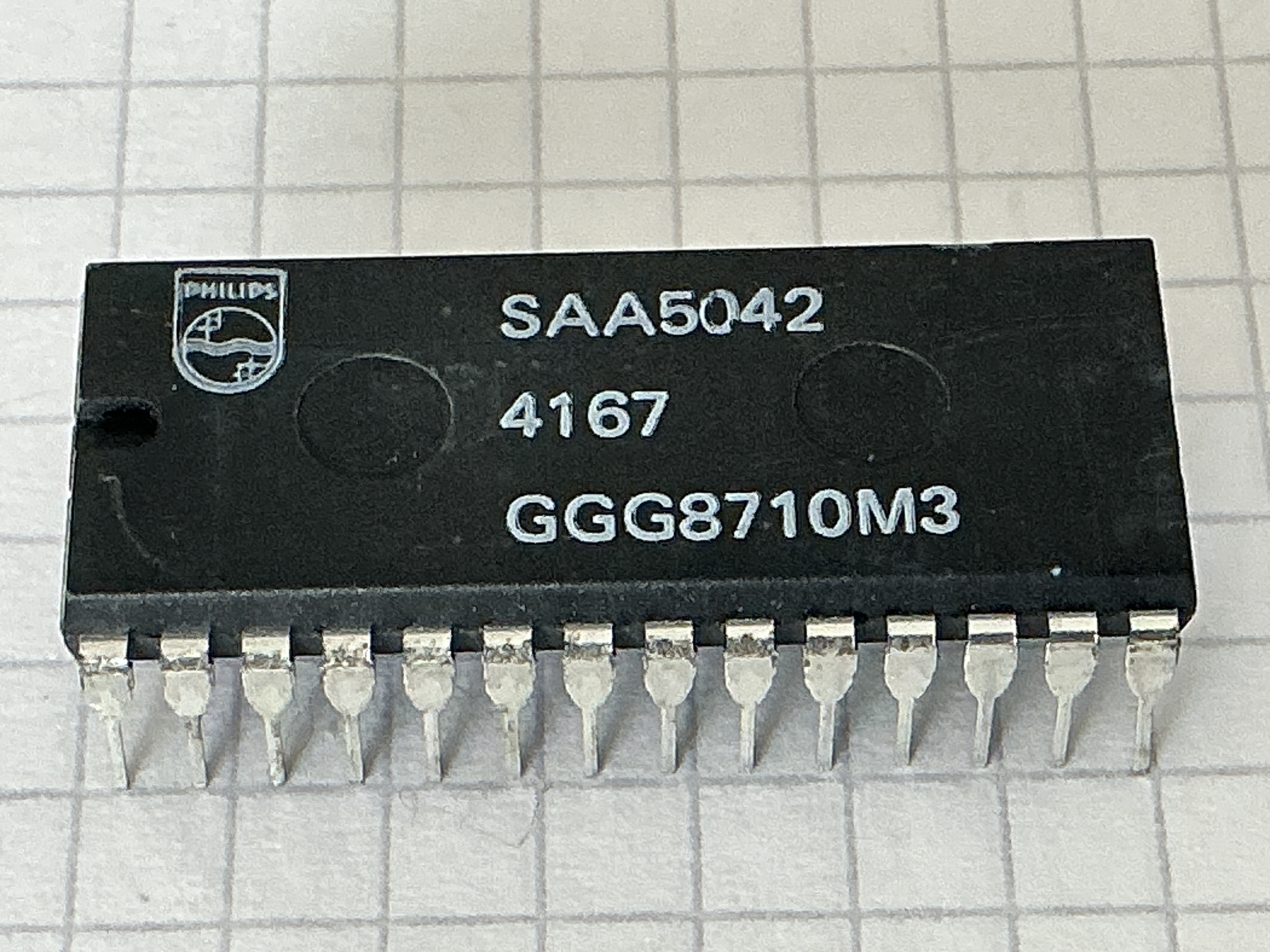 SAA5042