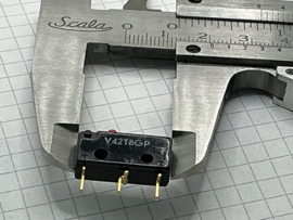 Burges V42T8GP micro switch 2cm X 1cm X 0,6cm