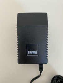 Friwo AC/DC adapter 7,5V 1,33A reisstekker