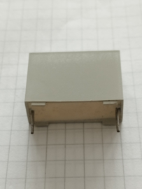 LCC 11NF J16KV - 500V condensator 22mm