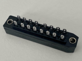 Amphenol-Tuchel T 2671 016 female connector 16P