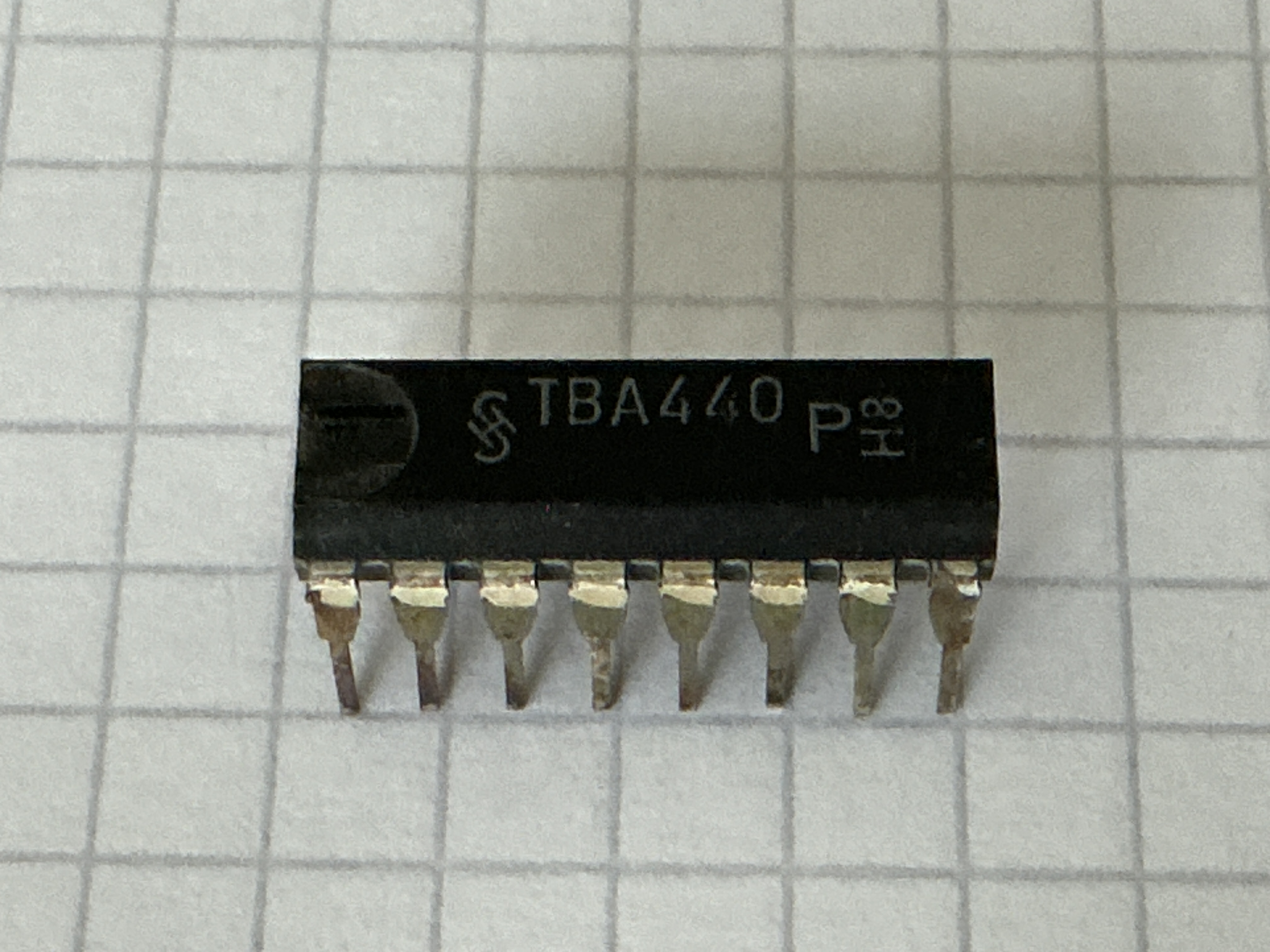 TBA440P