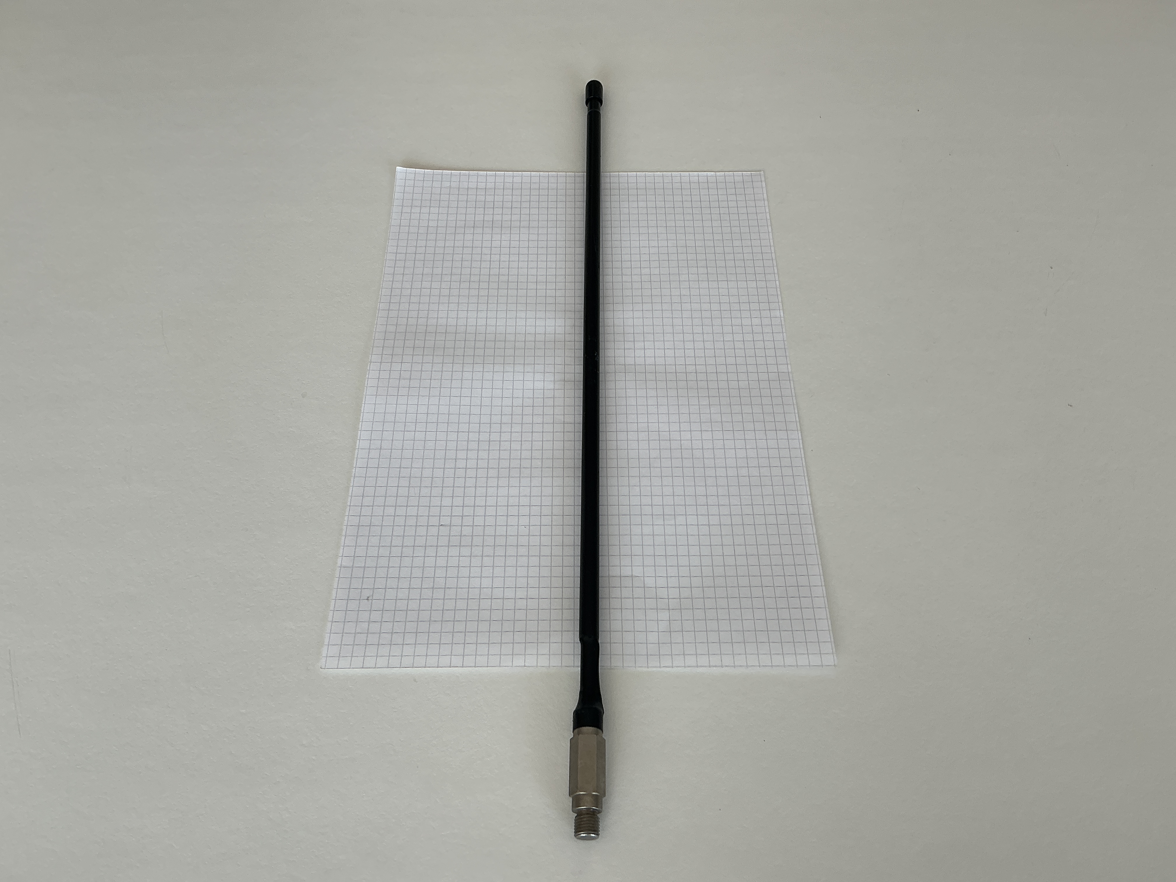 Mobiele antenne met schroefdraad  (toepassing onbekend) 41cm