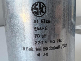 SK AL Elko 70uf 320V diameter 5,5cm hoogte 8,7cm