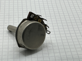 13M Lin potmeter 6mm as kort  28mm metaal Elrado