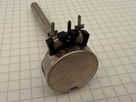 Piher potmeter 500K lin 6mm as metaal
