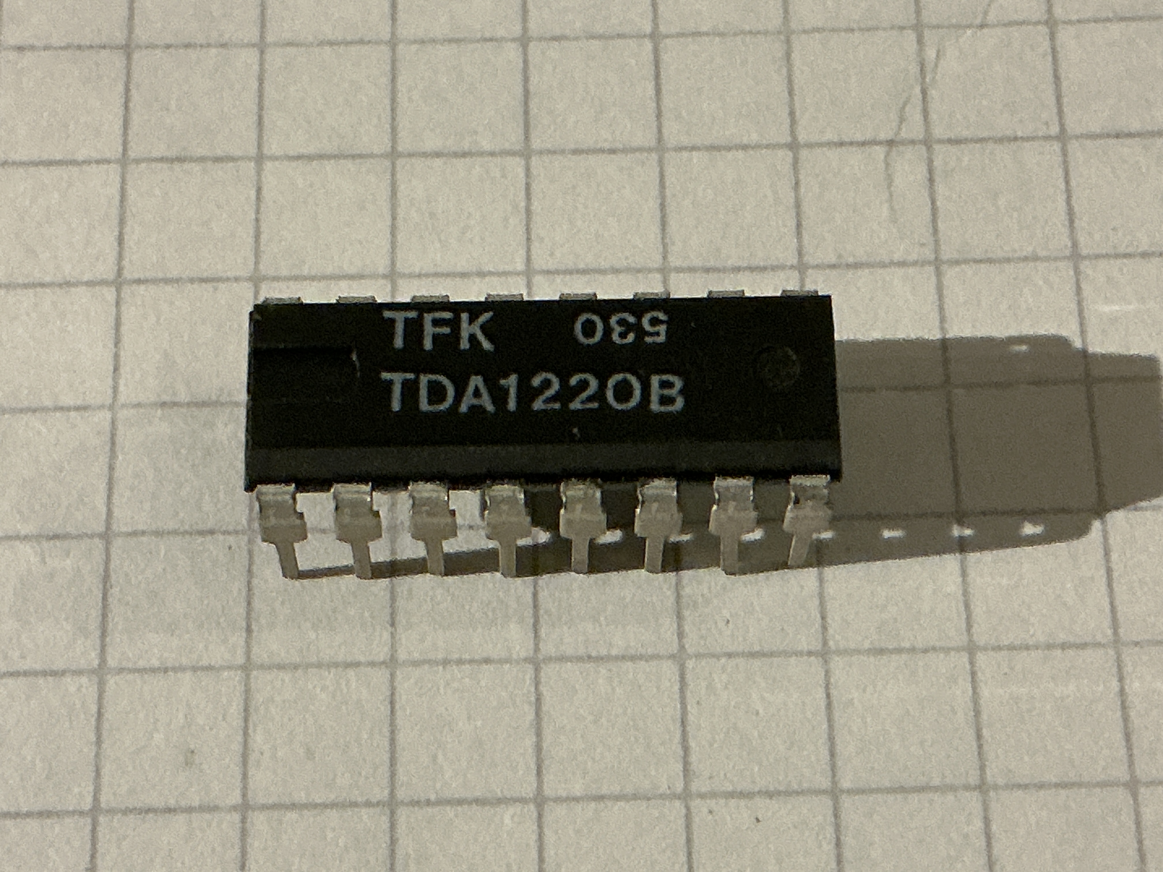 TDA1220B