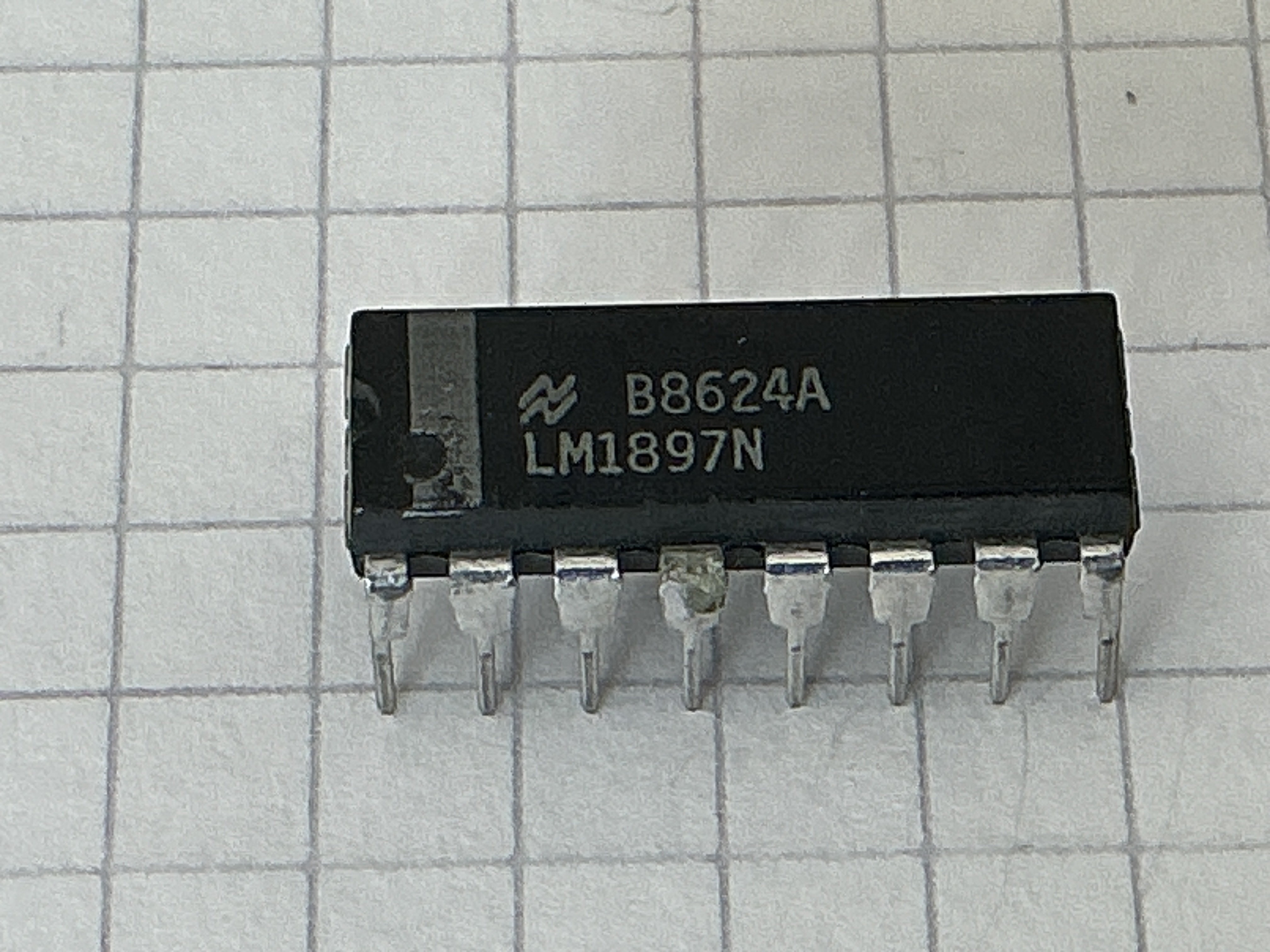 LM1897
