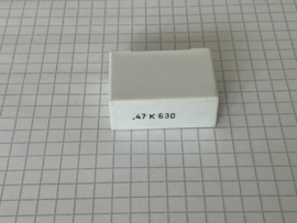 Panasonic 0,47uf 630v condensator 470nf 28mm steek