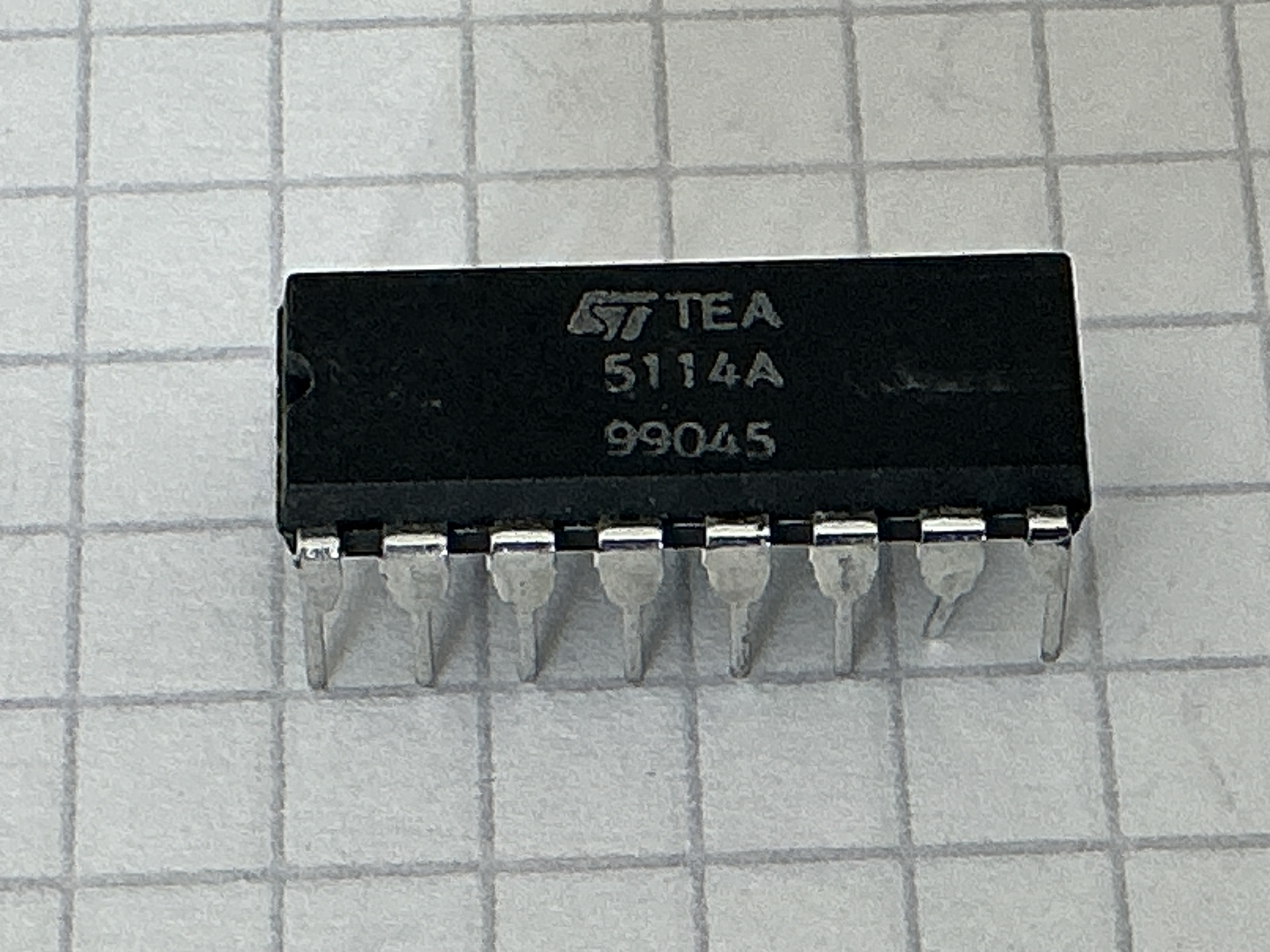 TEA5114A