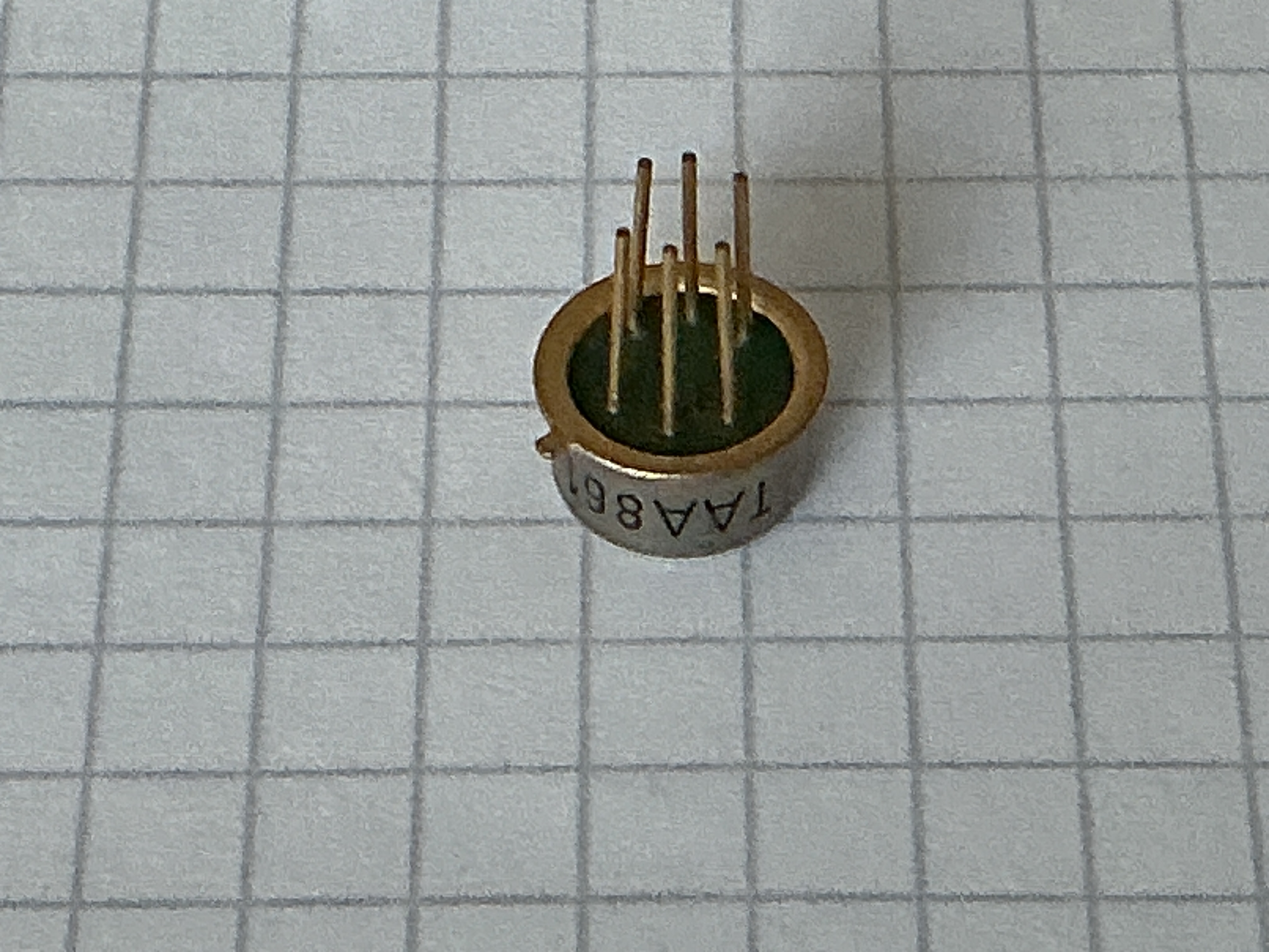 TAA861