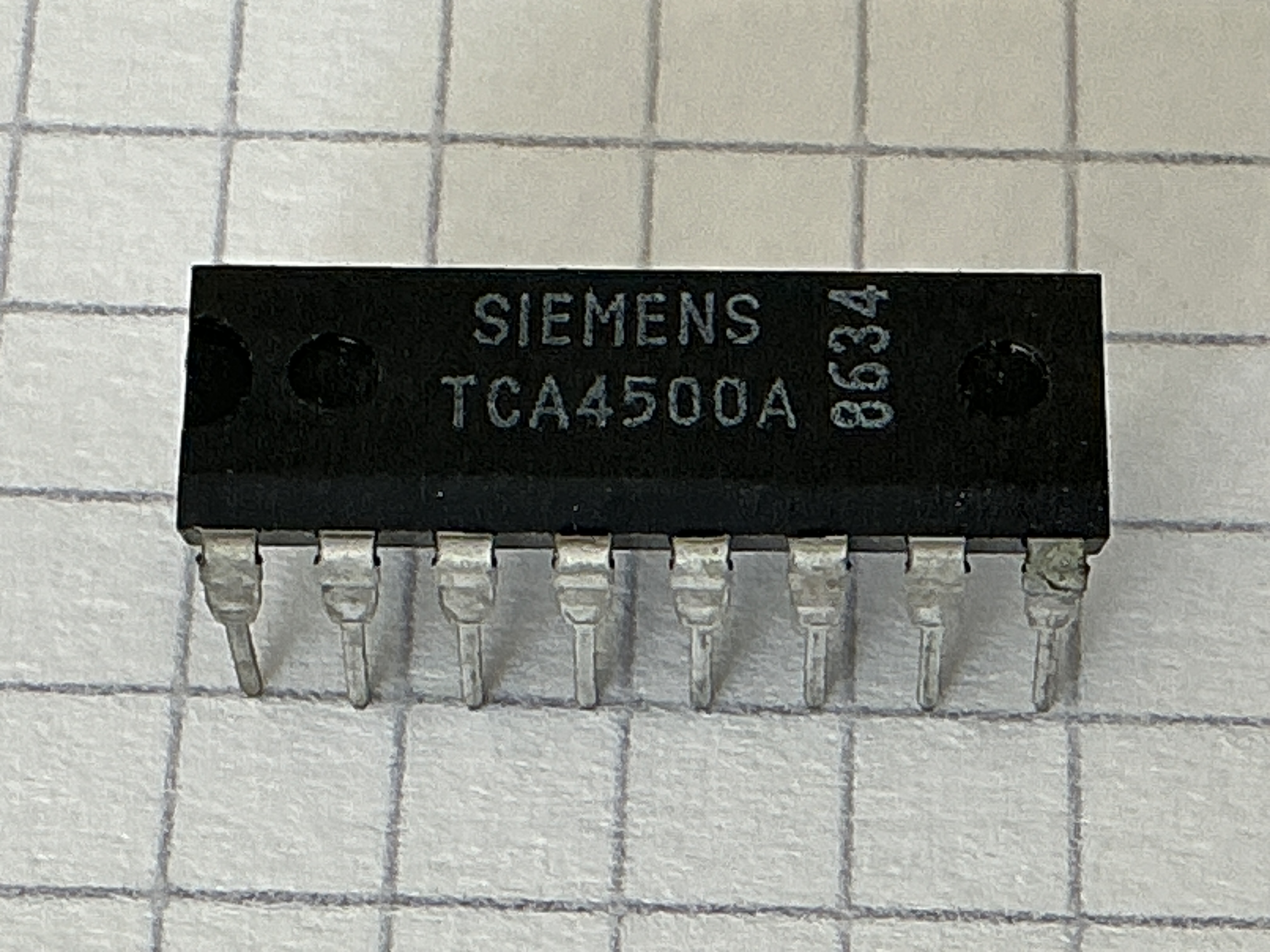 TCA4500  / TCA4500A