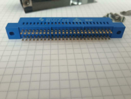 Card Edge Connector 50p incl. metalen kap