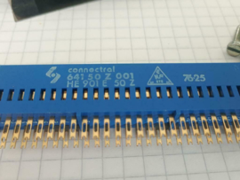 Card Edge Connector 50p incl. metalen kap