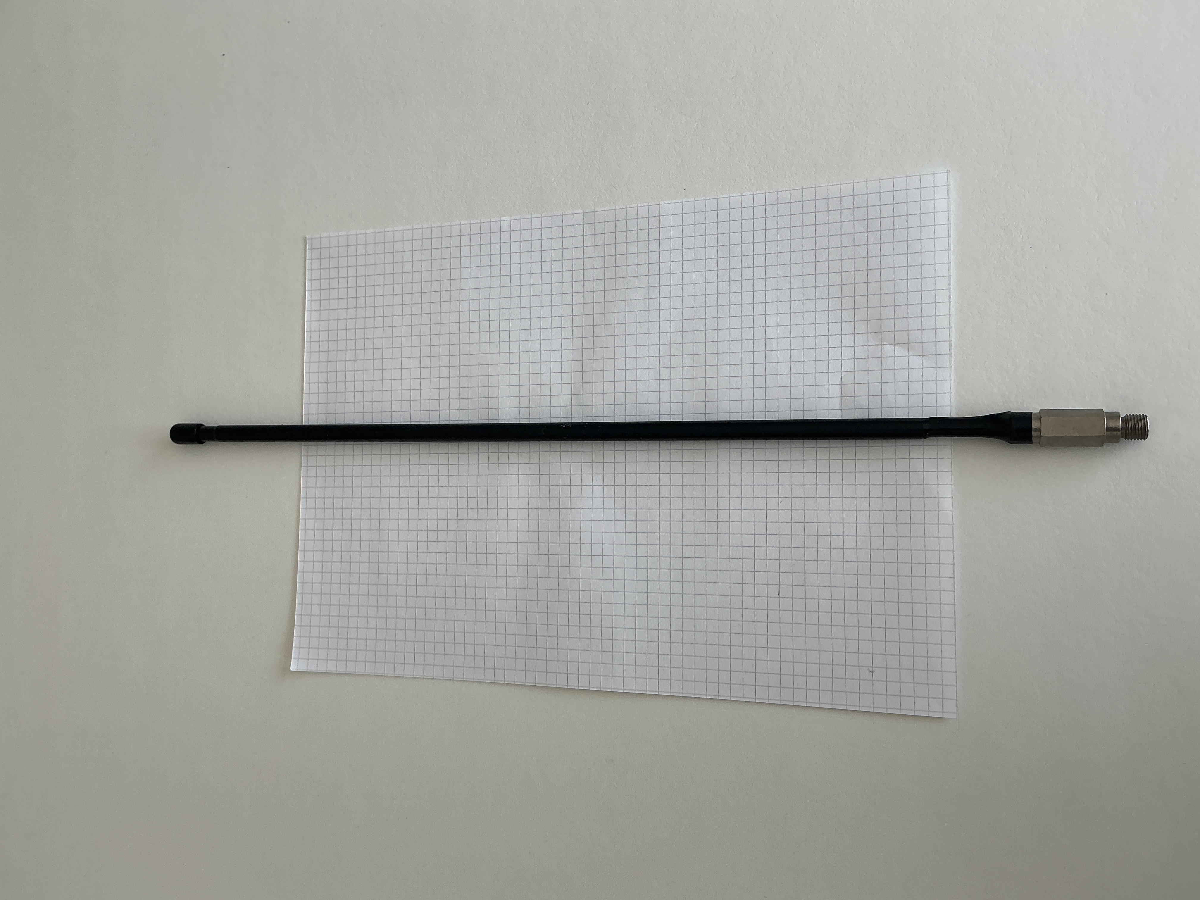 Mobiele antenne met schroefdraad  (toepassing onbekend) 41cm