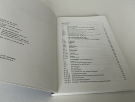 CB Communicatie (27Mhz - CB -Band) boek (NL)