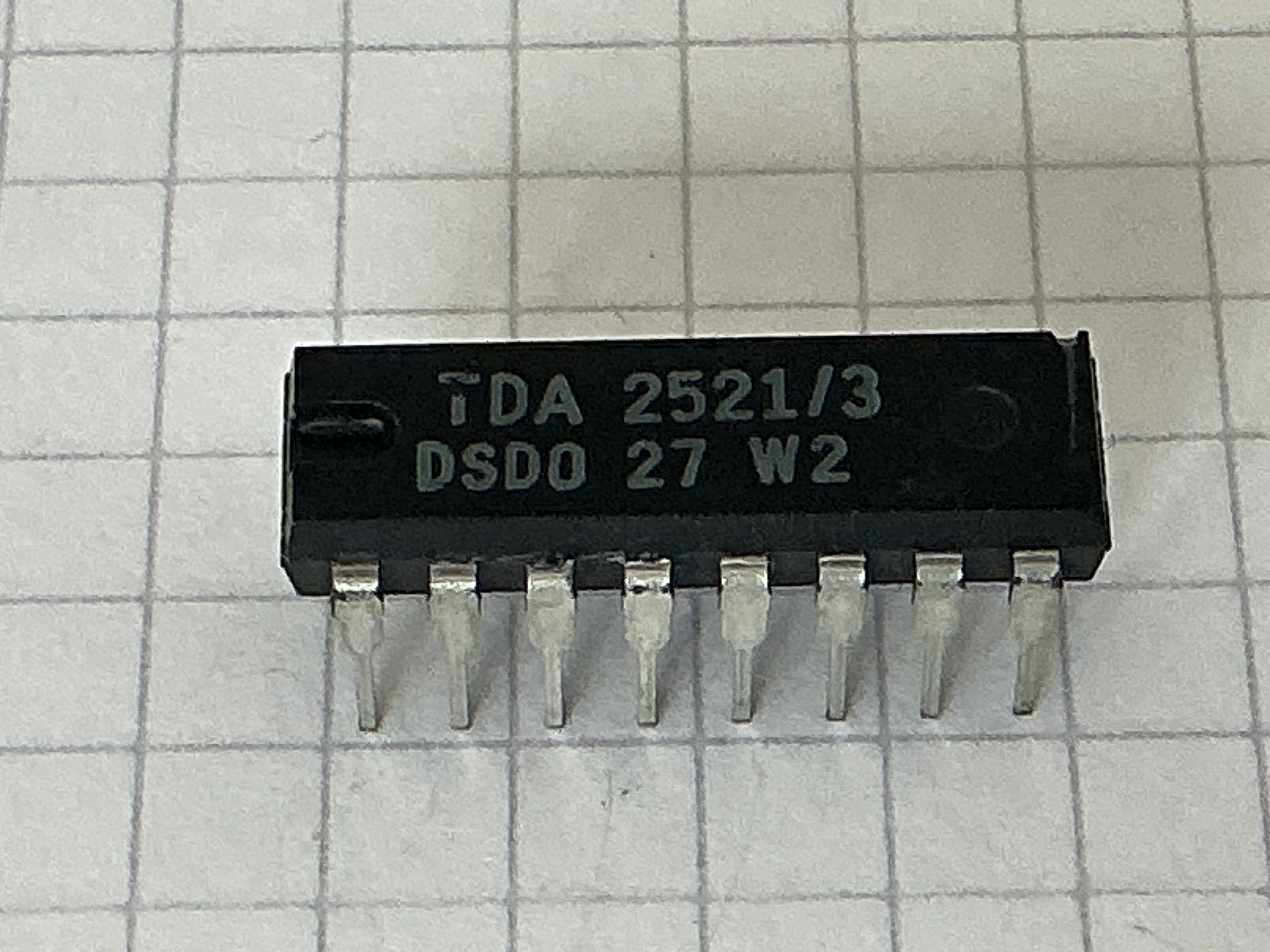 TDA2521
