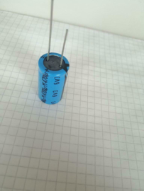 Philips 4700uf 6.3v elco D16mm x 30mm 7.5mm st