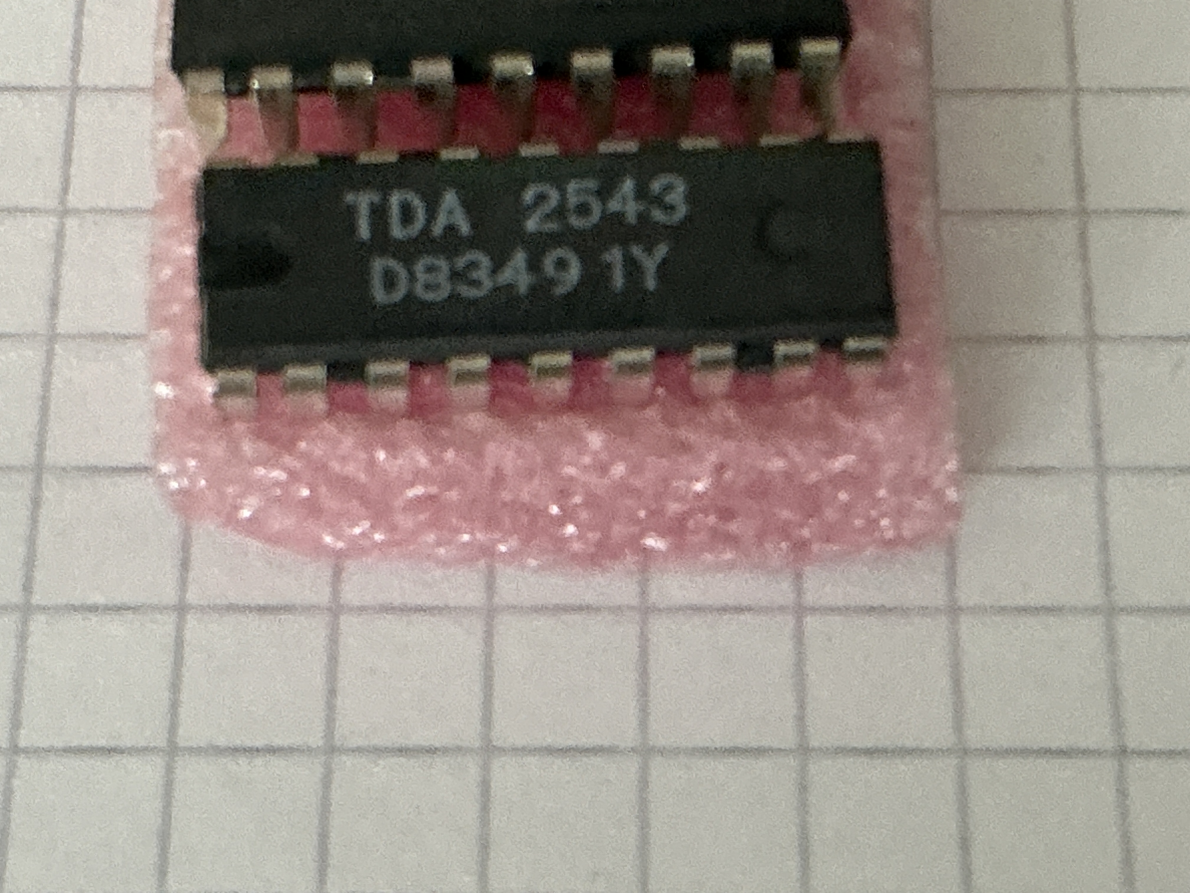TDA2541