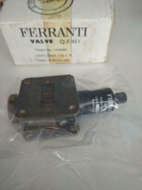 Rare FERRANTI Q.F.451 Tube NOS Original box