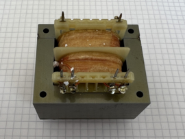 Trafo input: 220V output: 2x 9V 25VA