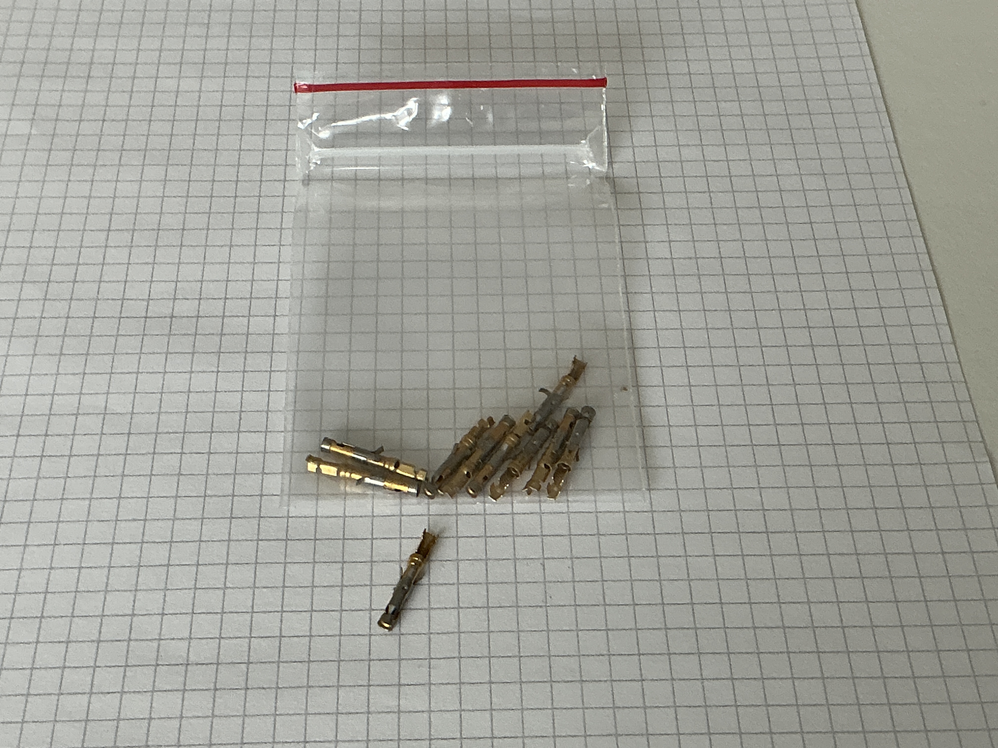 AMP 0-0163037-8 TYPE III+ 0,75mm - 1,5mm Gold plated (10X)
