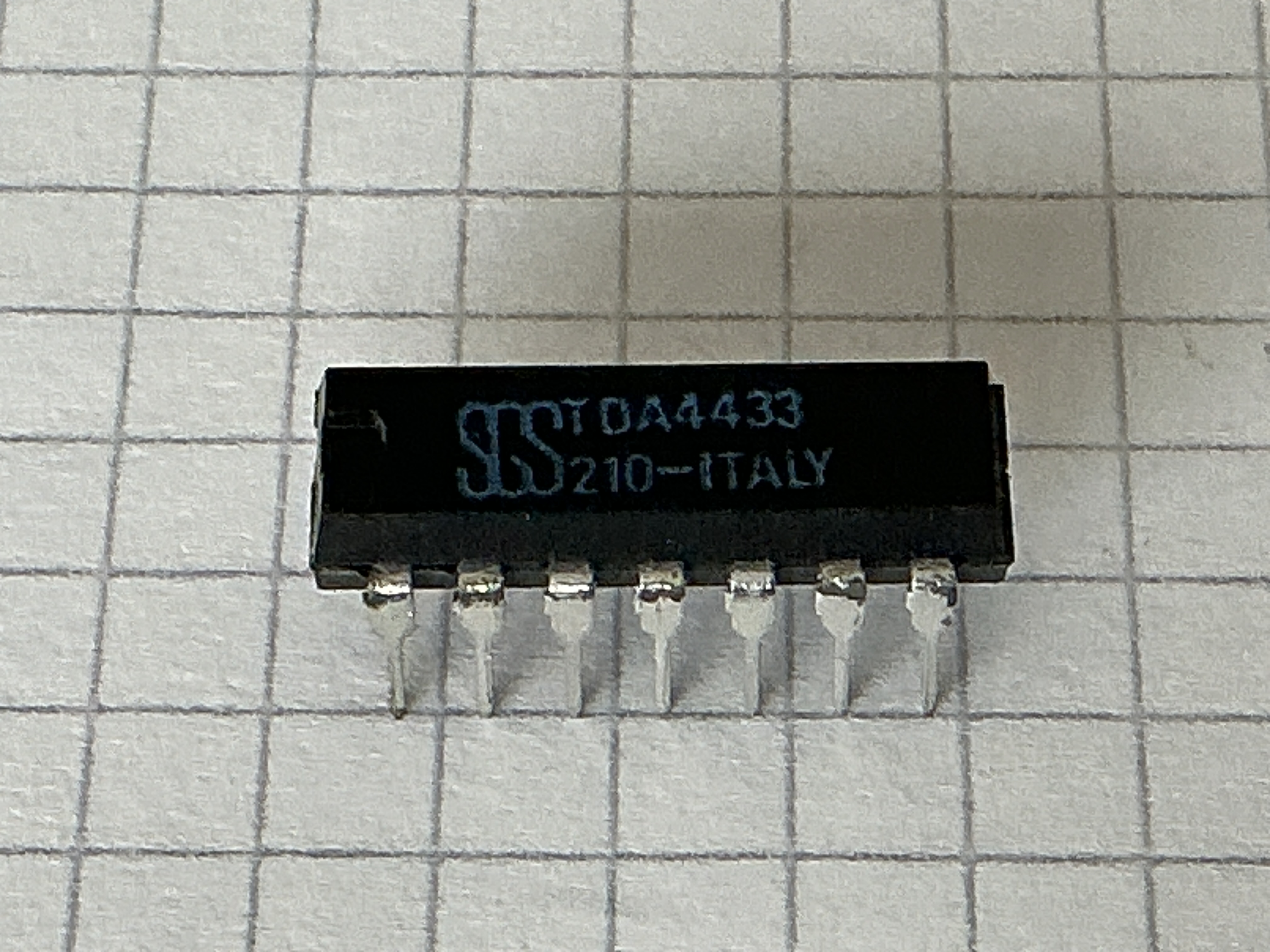 TDA4433