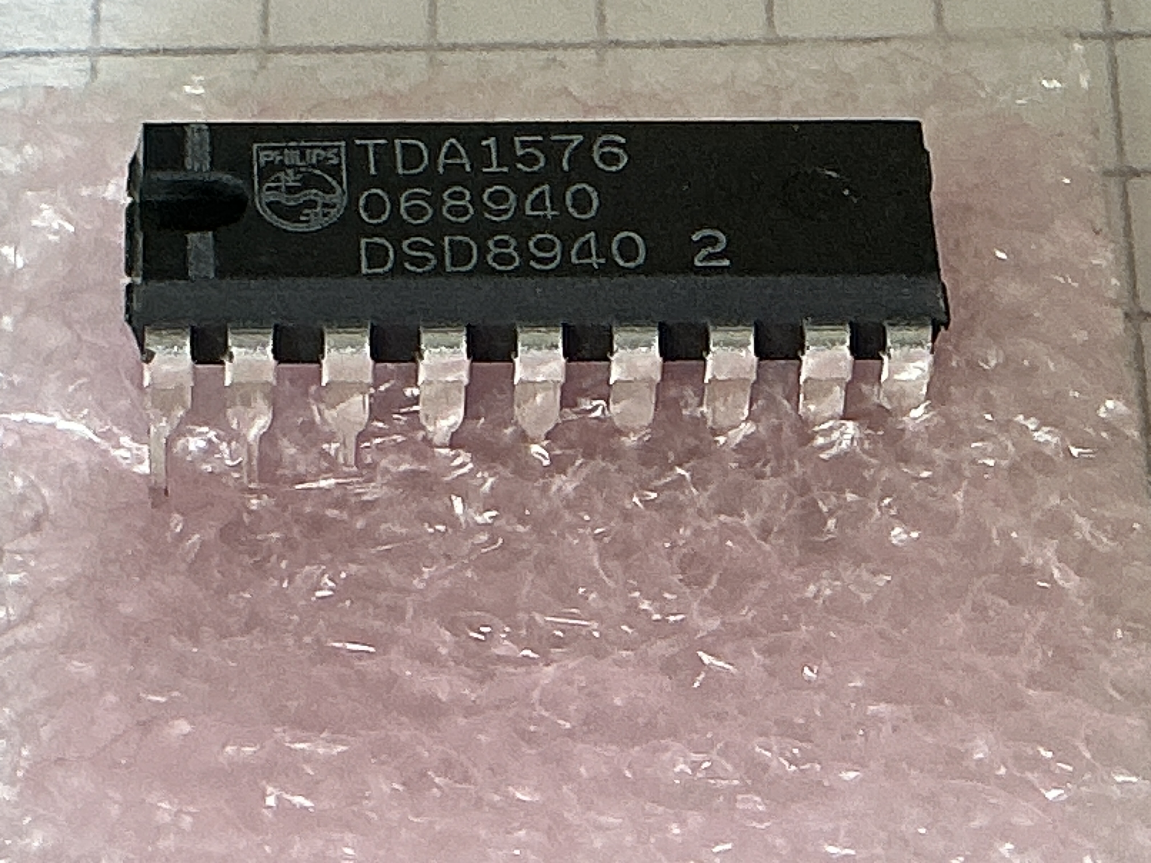 TDA1576